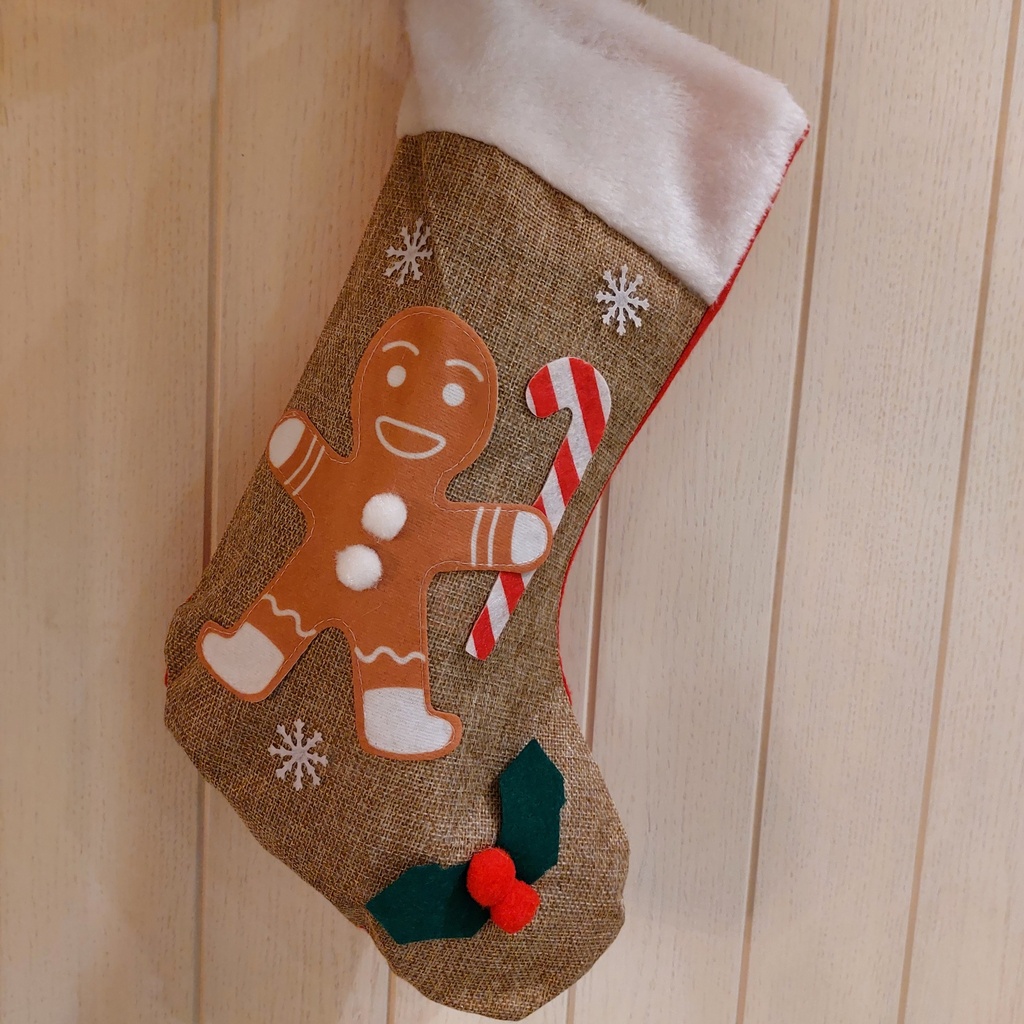 Kerstsok gevuld met Jule snacks - Gingerbread